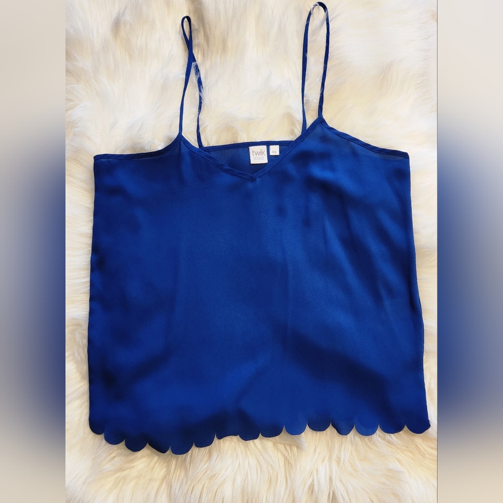 Dark blue, size small, tank top